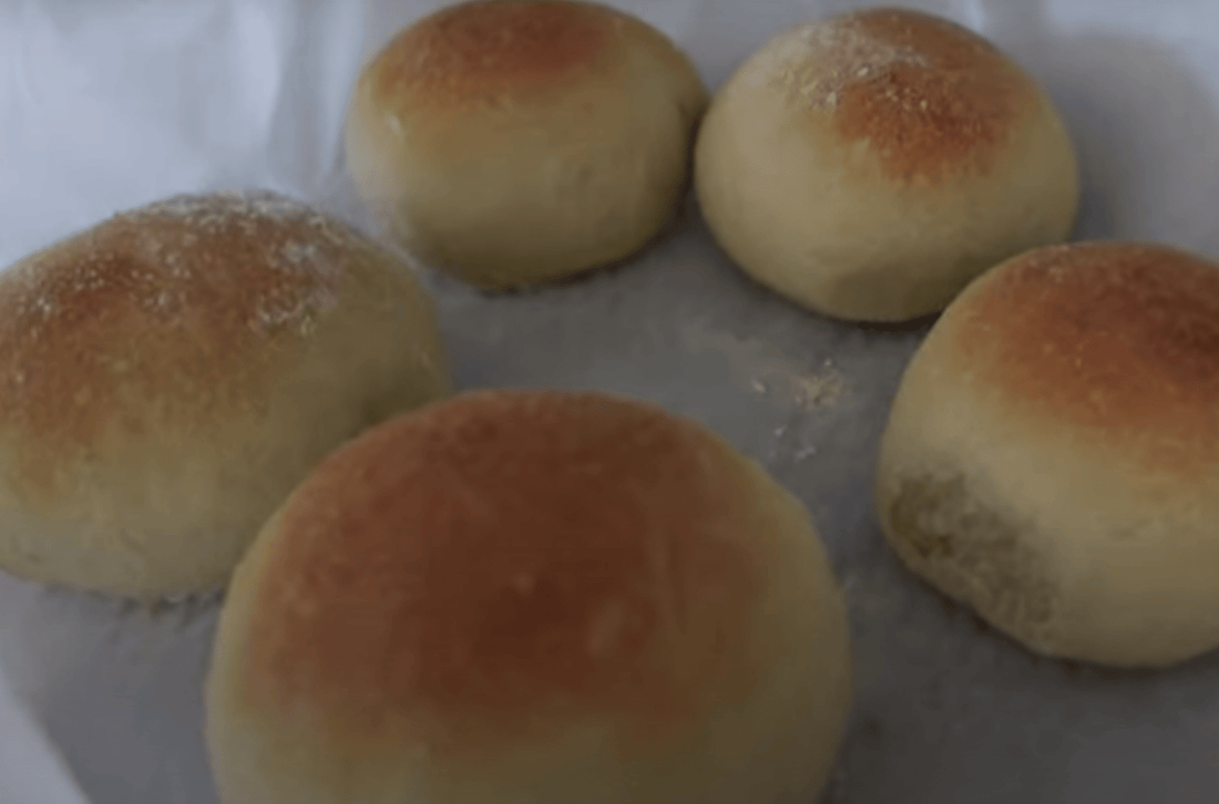 Oil-Free Buns, A Starch Solution Approved Bread Recipe fullandfulfilled 50 50 plate 50/50 bowl starch solution McDougall Program 5050 diet wfpb vegan plant based fullandfulfilled
